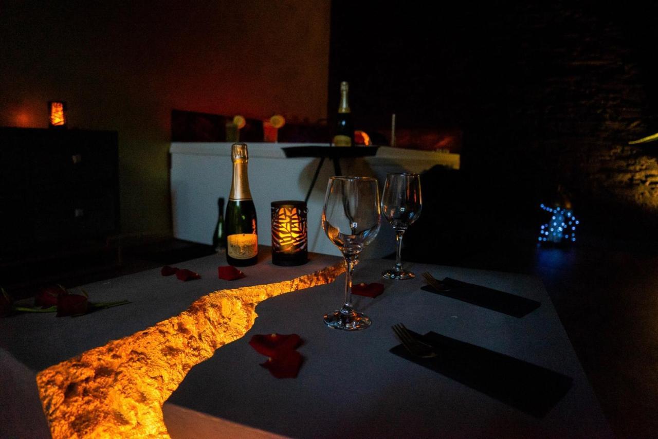 Love Suites & Spa "Le Loft" Avec Jacuzzi Privatif Médis Eksteriør billede